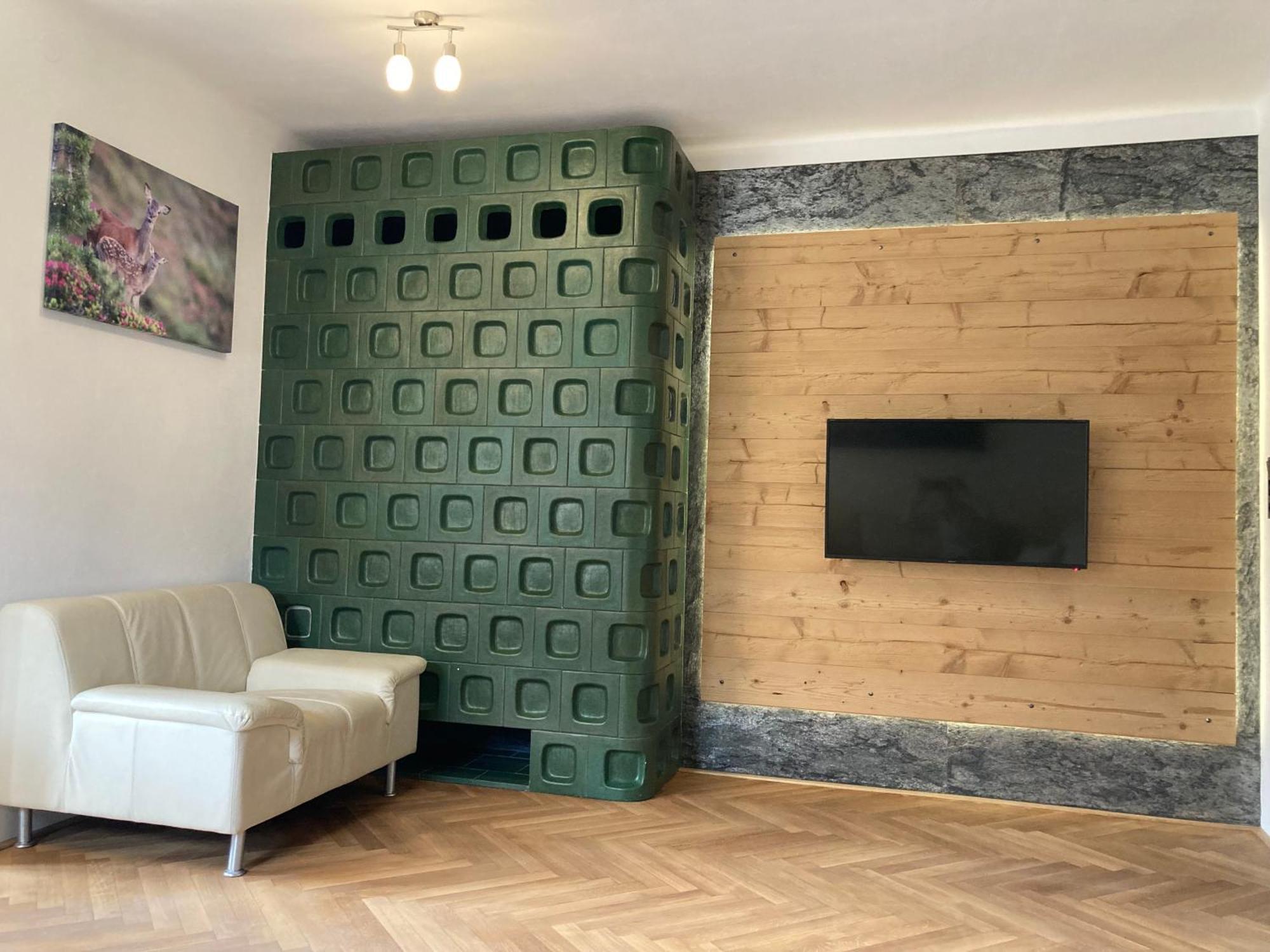 Ferienwohnung Ansitz Hofer Fulpmes Exterior foto