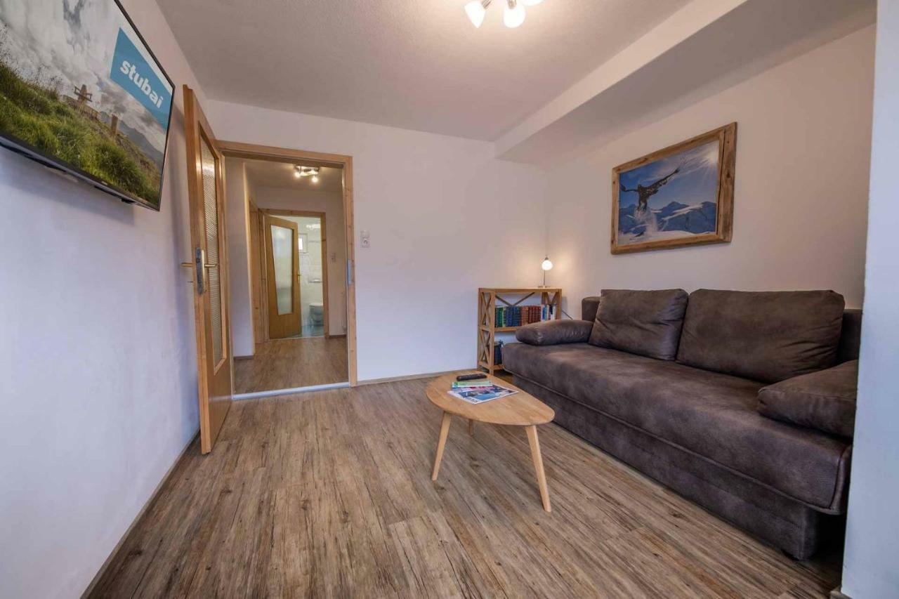 Ferienwohnung Ansitz Hofer Fulpmes Exterior foto